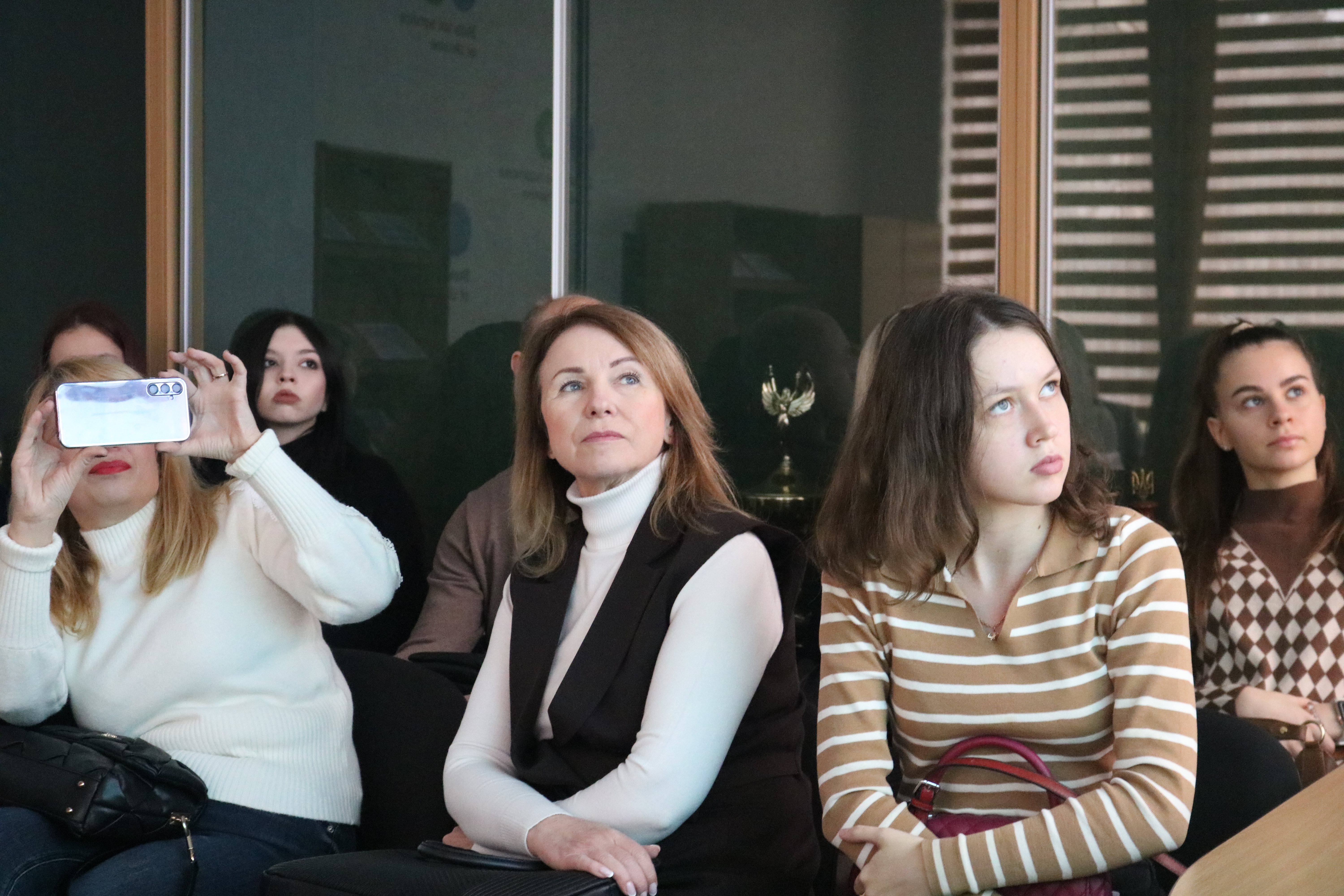 Податкова без міфів: студенти Запорізької політехніки дізналися, як насправді працює служба. Фото № 5/4