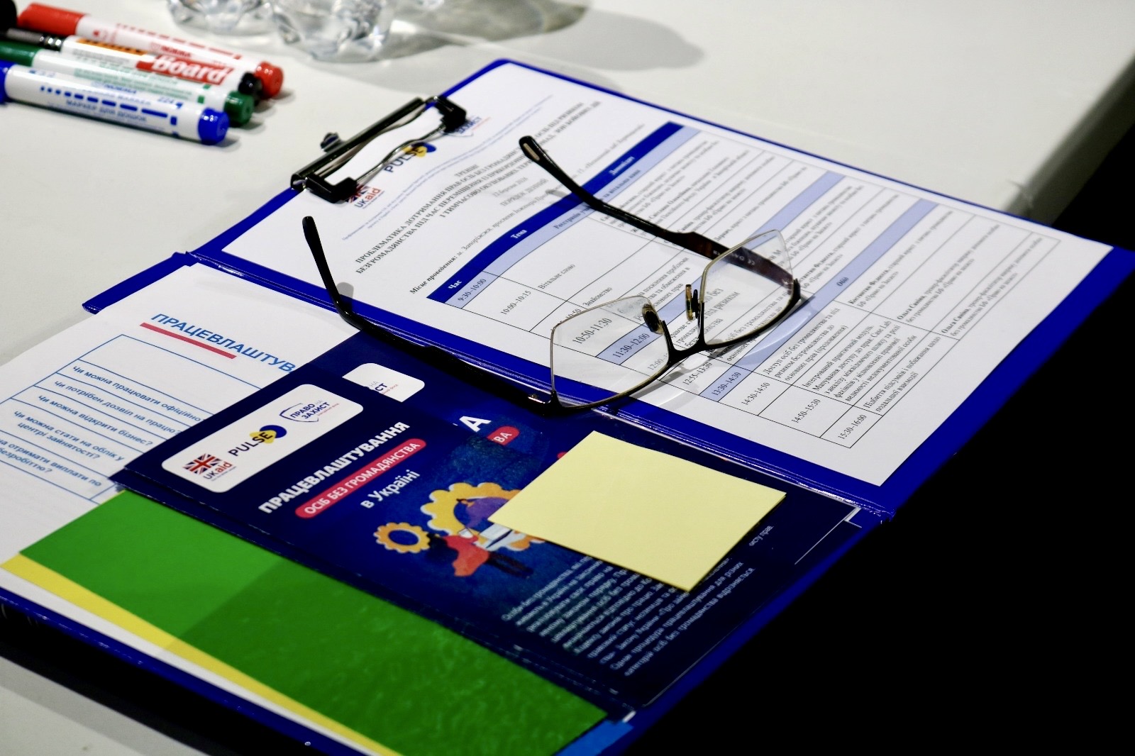 Право на захист і доступ до сервісів: у Запоріжжі провели тренінг щодо захисту прав людей у складних умовах війни. Фото № 4/3