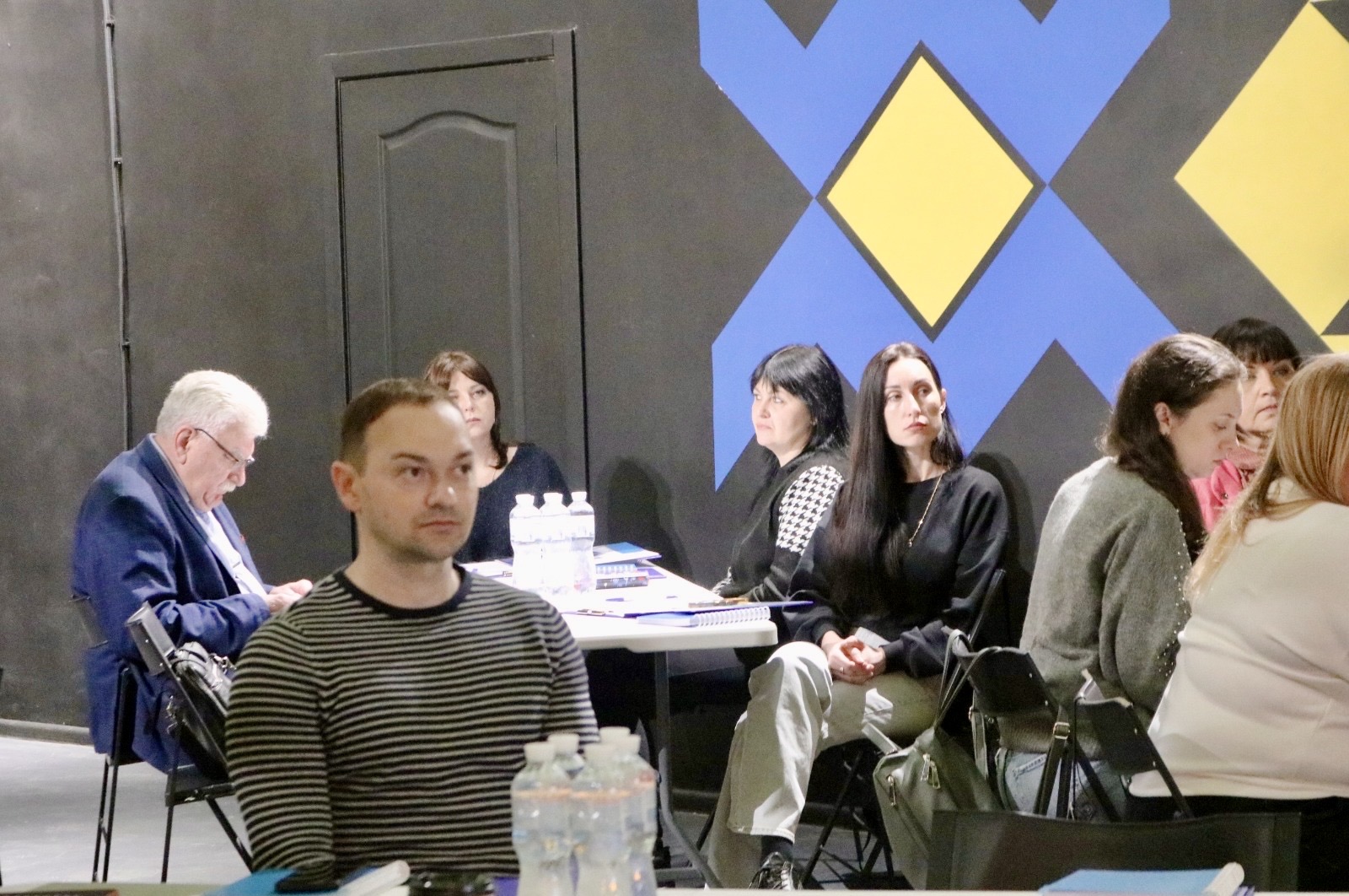 Право на захист і доступ до сервісів: у Запоріжжі провели тренінг щодо захисту прав людей у складних умовах війни. Фото № 8/7